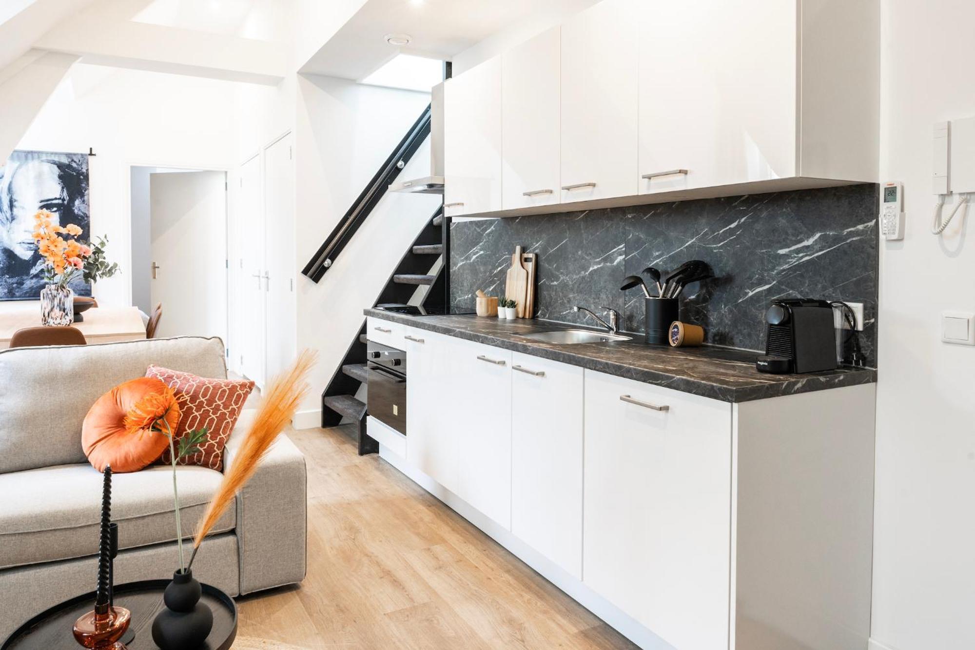 Appartement Newly Renovated With Fast Wifi, Near Poppodium013 *