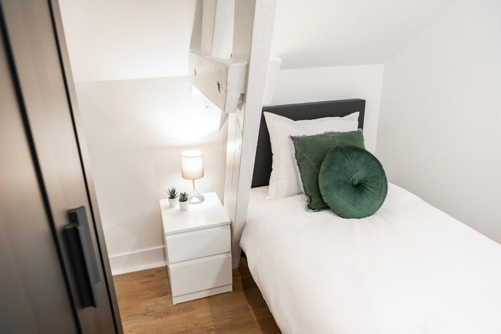Appartement Newly Renovated With Fast Wifi, Near Poppodium013 *